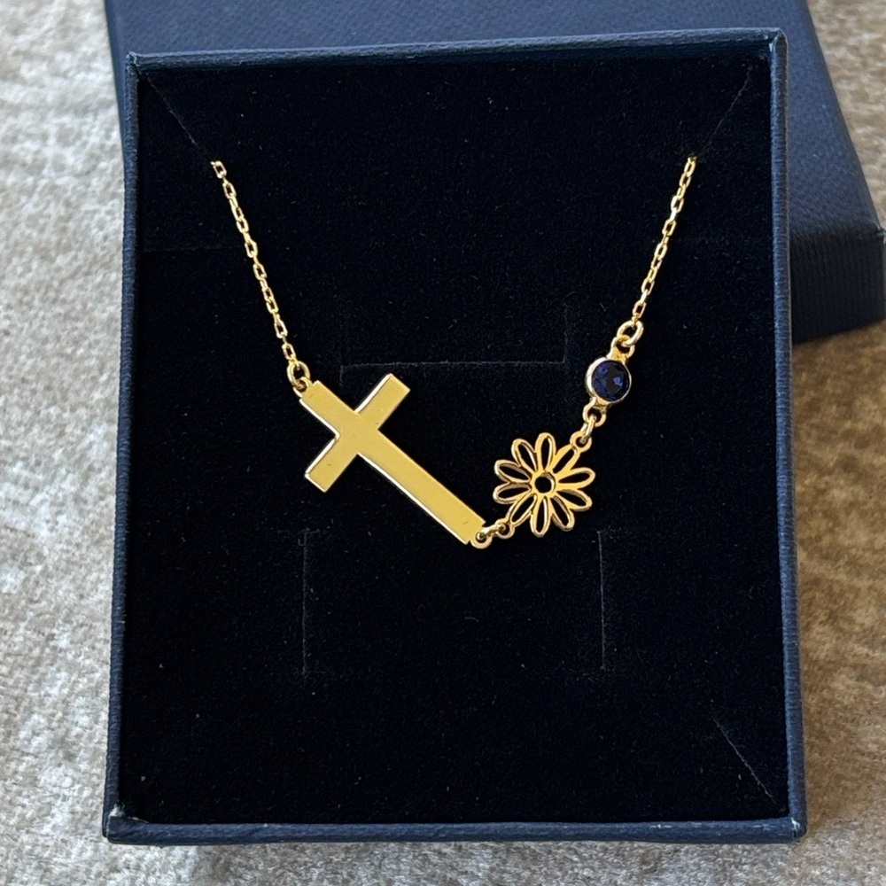 Brand New 14K Gold Plated 925 Sterling Silver Cross Sapphire Daisy Necklace Gift